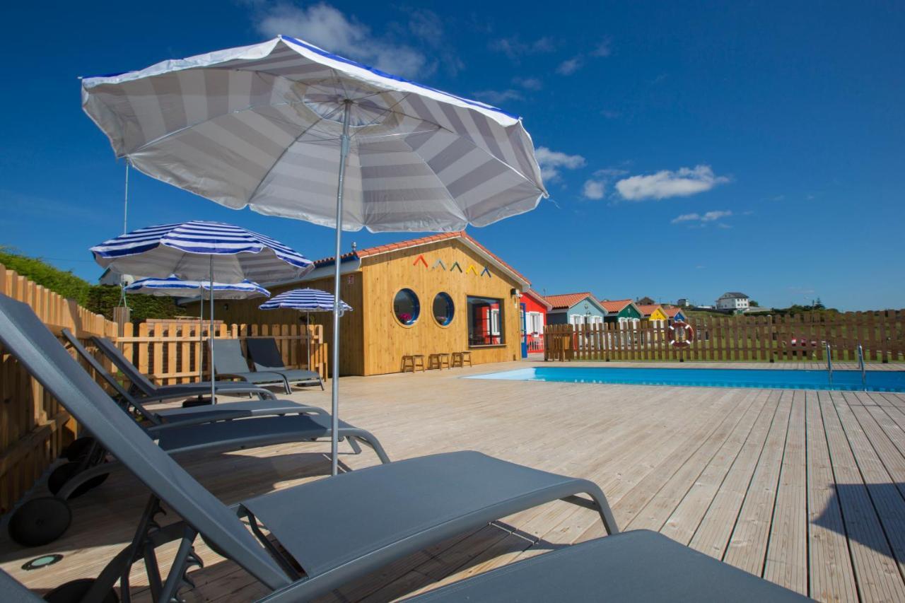 Cabanas de Vendaval Malpica de Bergantiños Exterior foto