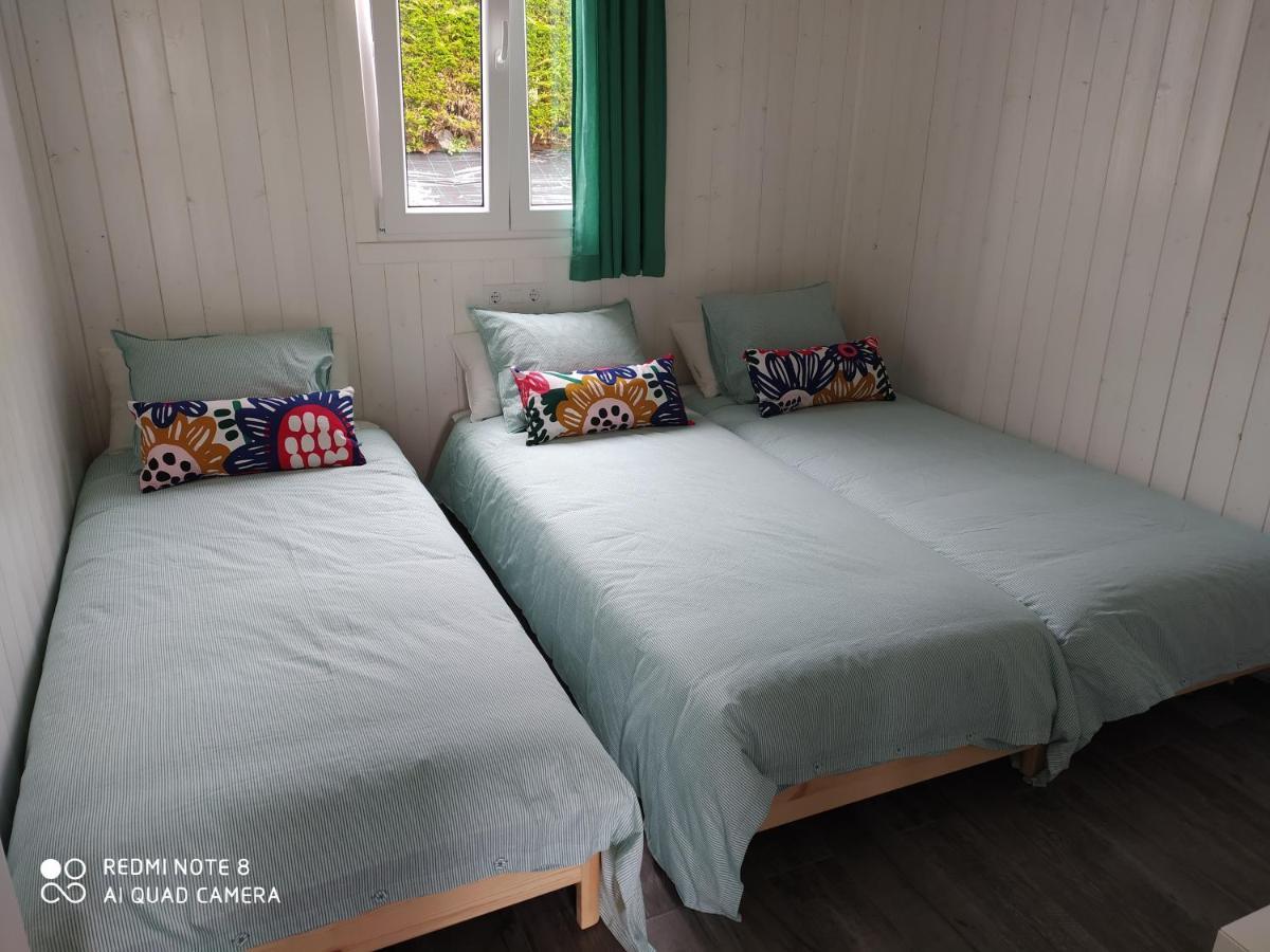 Cabanas de Vendaval Malpica de Bergantiños Exterior foto